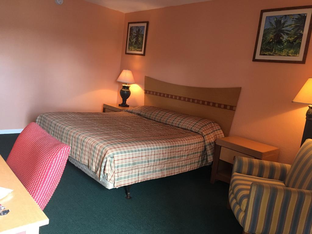 Executive Economy Lodge Pompano Beach Eksteriør billede
