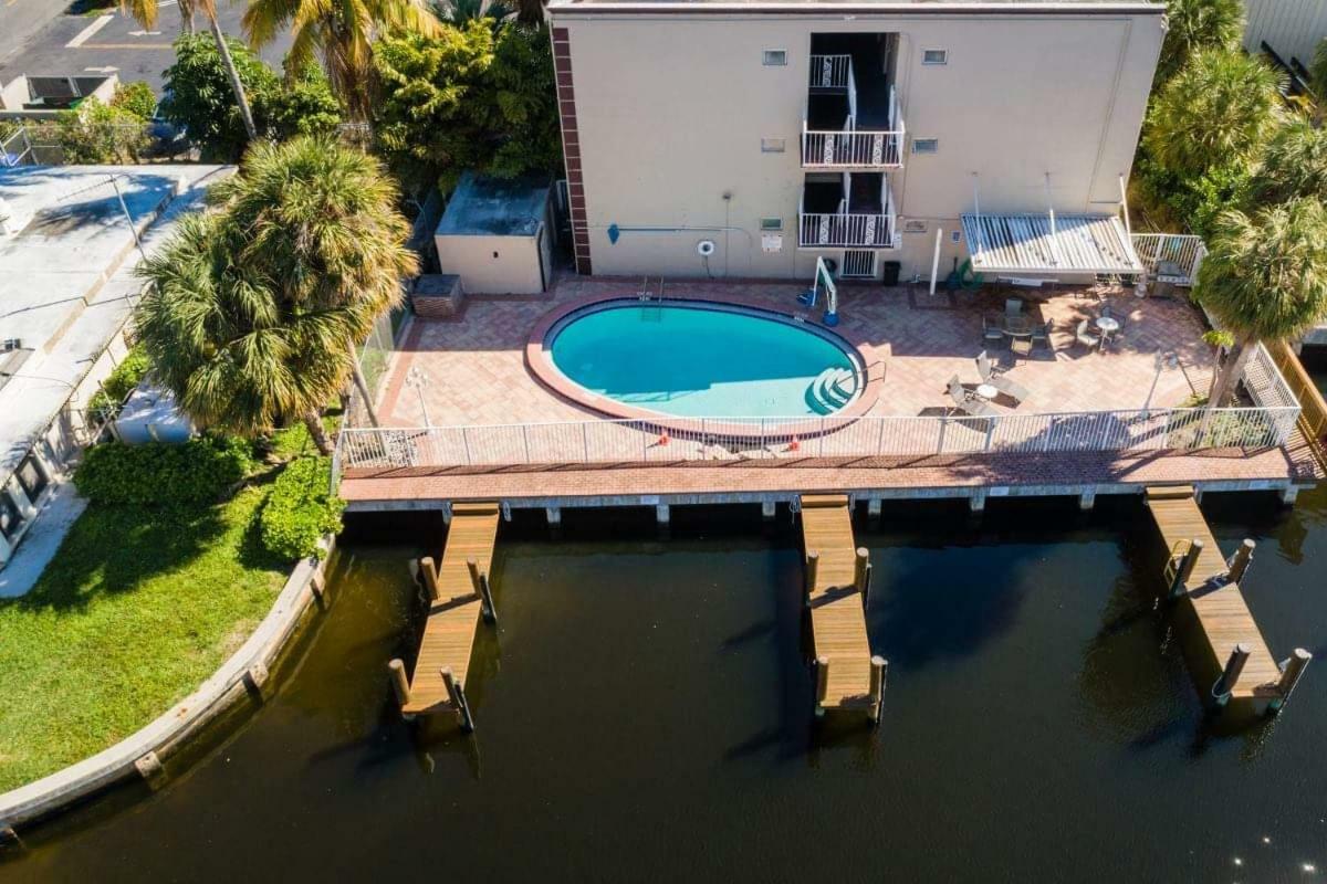 Executive Economy Lodge Pompano Beach Eksteriør billede